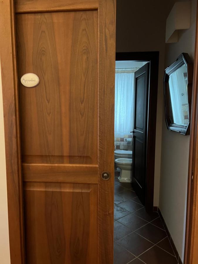 Il Casale Di Riardo Luxury B&B Екстер'єр фото